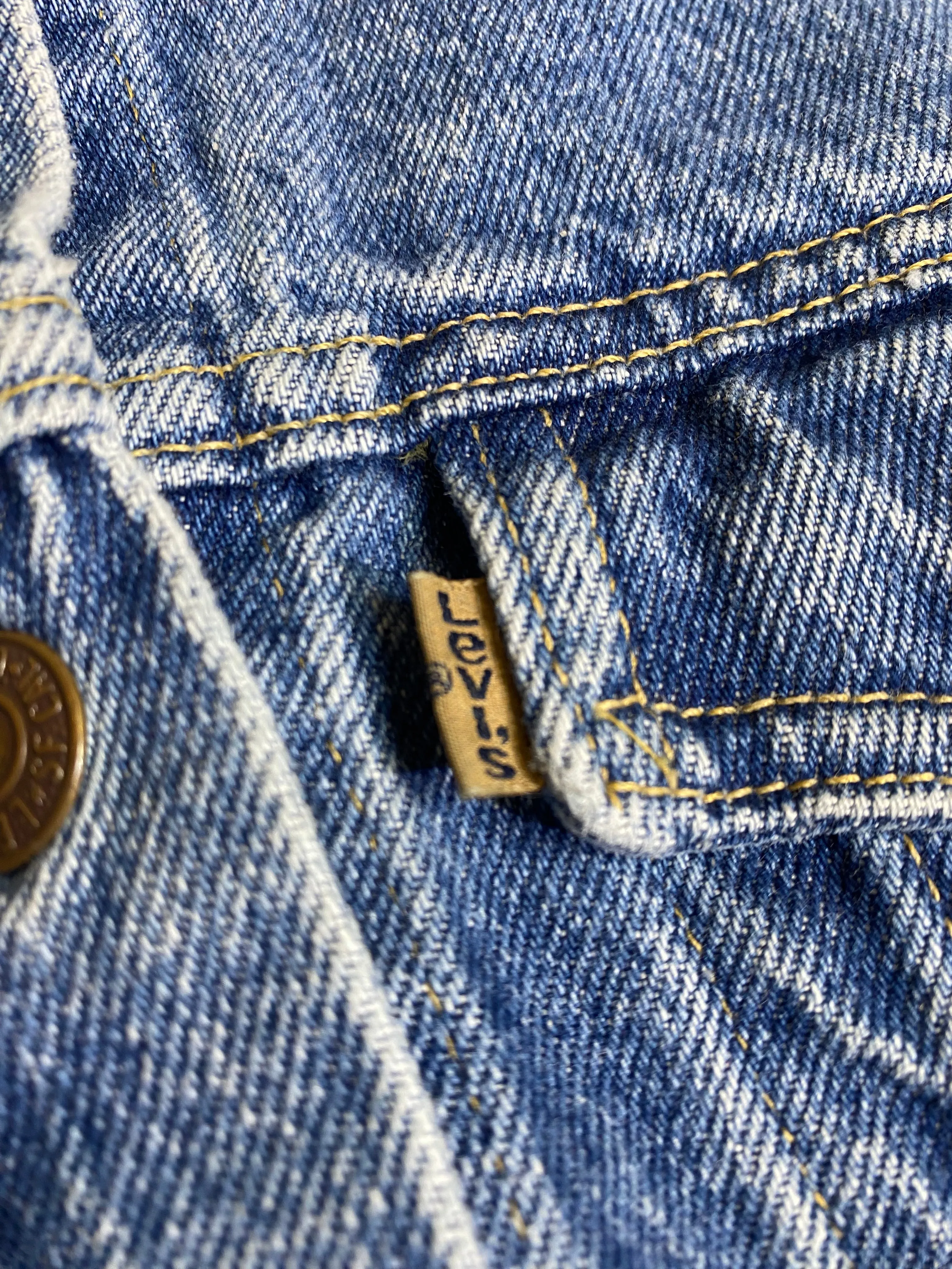 1980s Mid-Wash Denim Trucker Jacket by LEVI'S