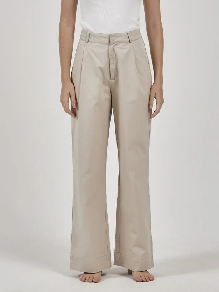 Artist Pleated Chino Pant - Pavement