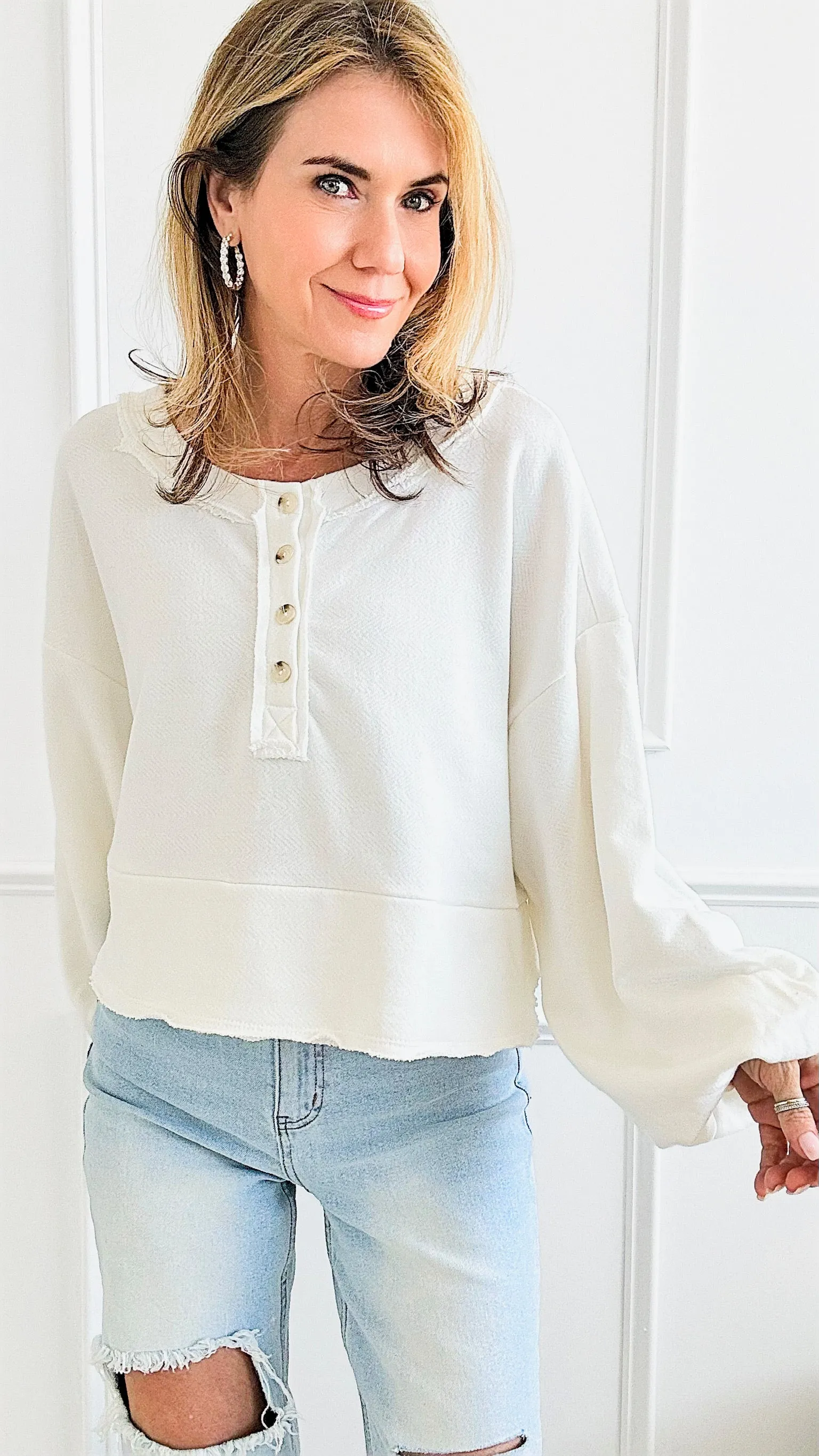 Button-up Crop Long Sleeves Top - Ivory