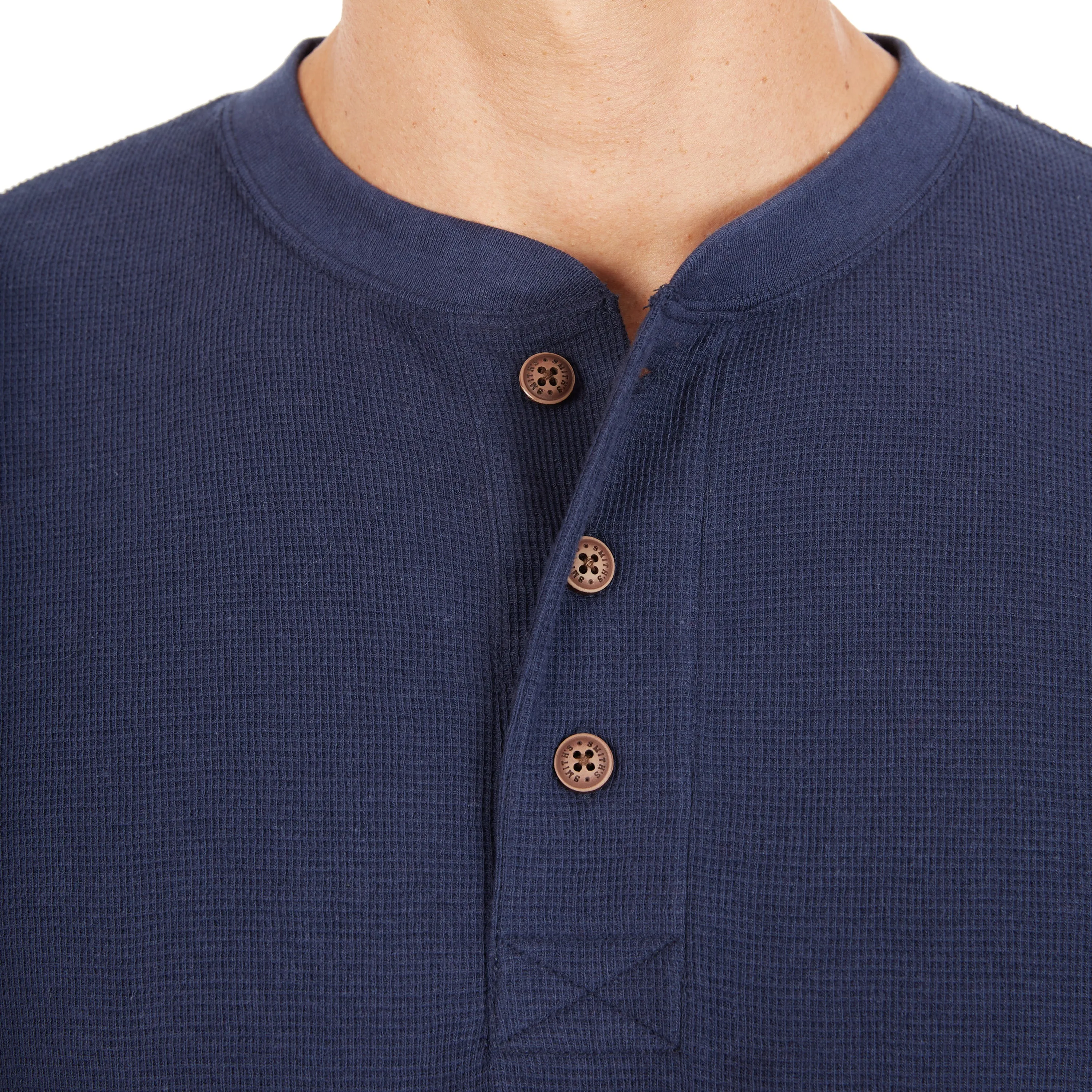 EXTENDED TAIL MINI-THERMAL KNIT HENLEY PULLOVER WITH GUSSET