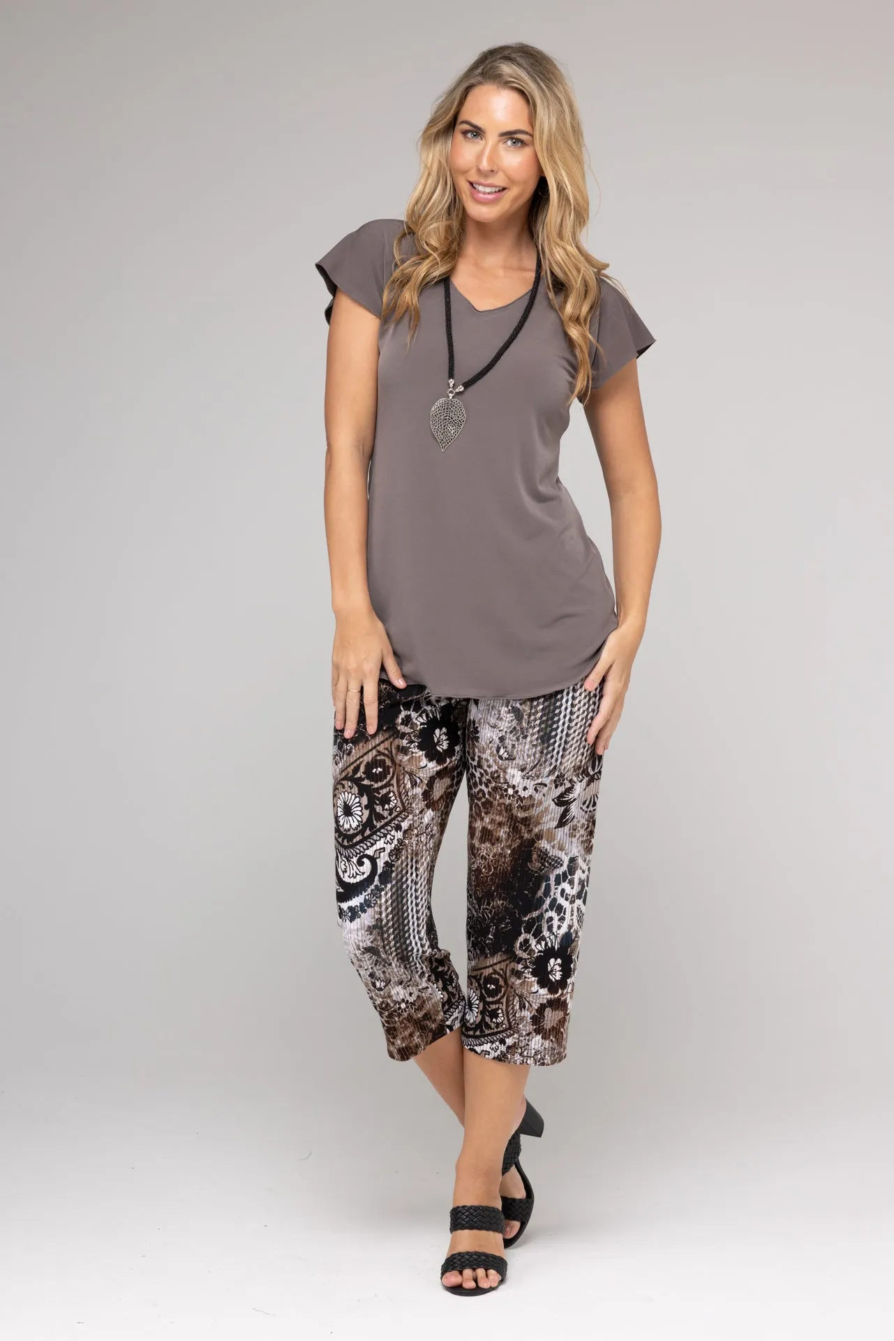 Feline Print 3/4 Jersey Palazzo Pants