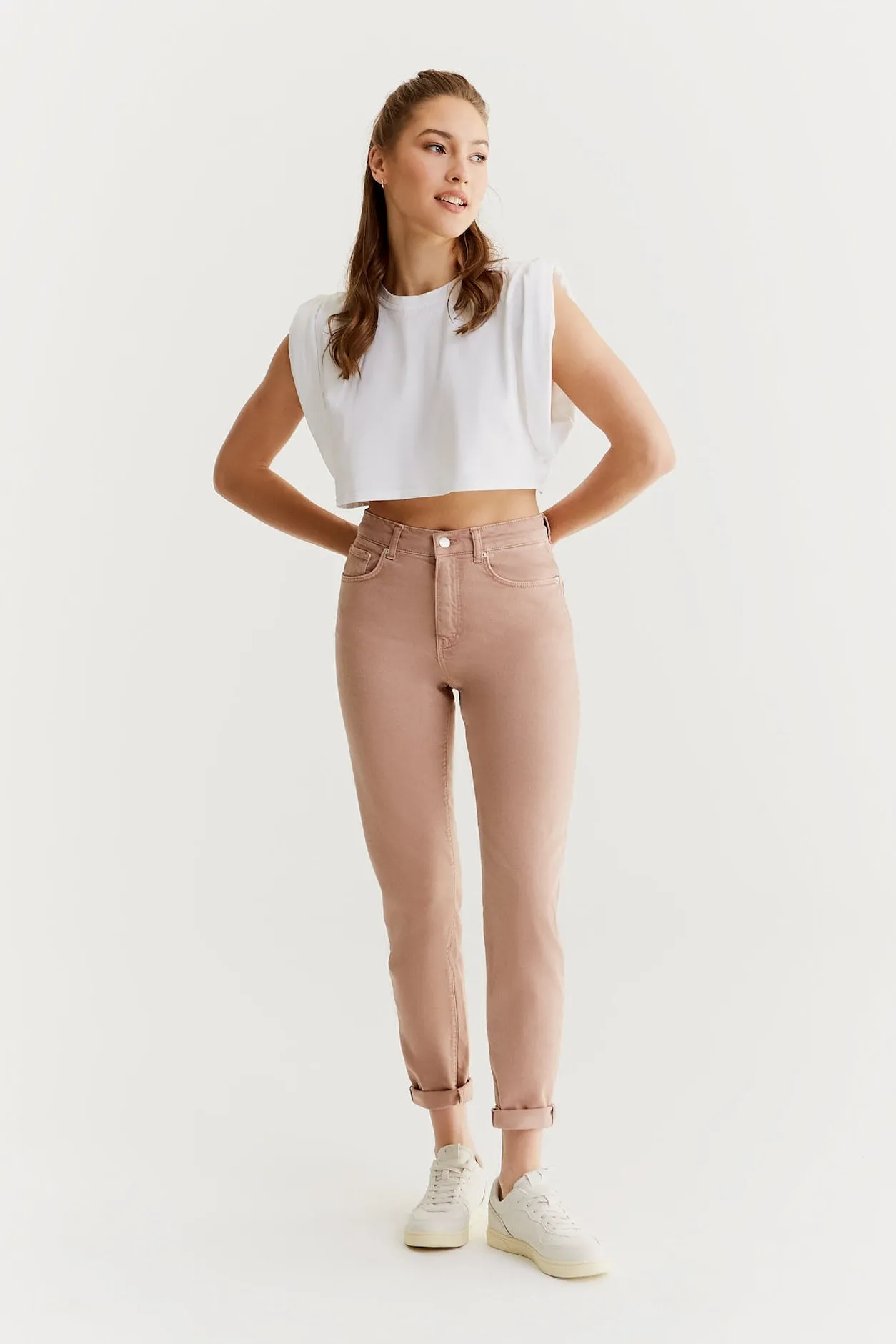 Lynn Mid Waist 5 Pocket Jeans Dusty Rose