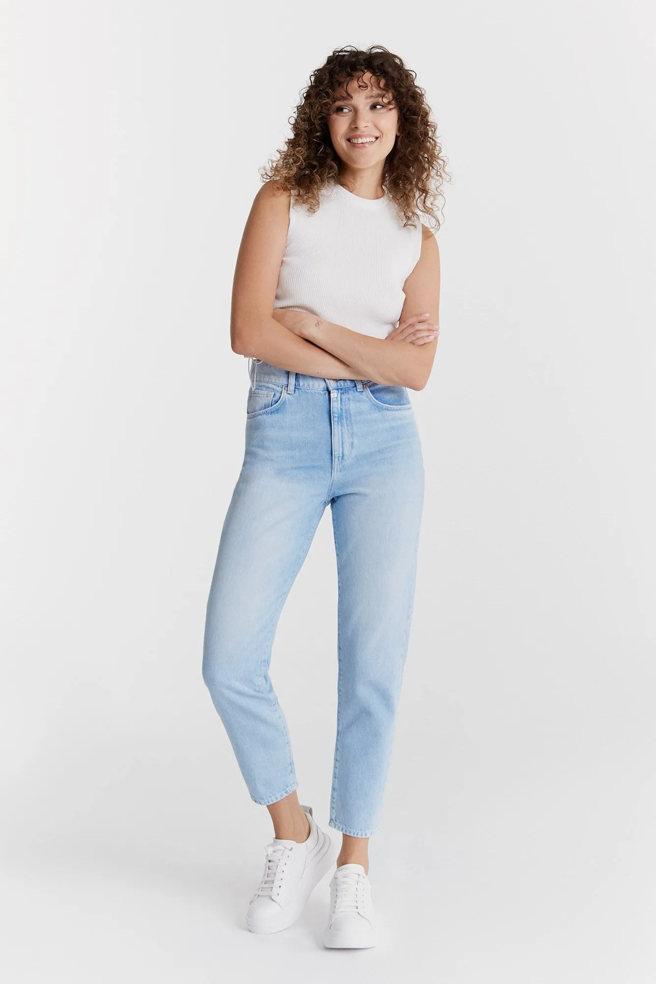 Lynn Mid Waist 5 Pocket Jeans Sky Blue