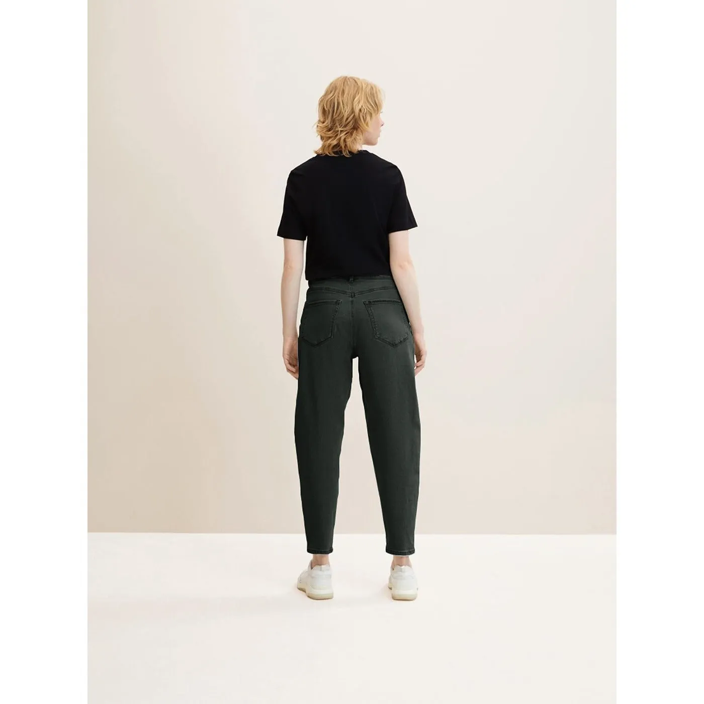 TT Barrel Mom Green Jeans