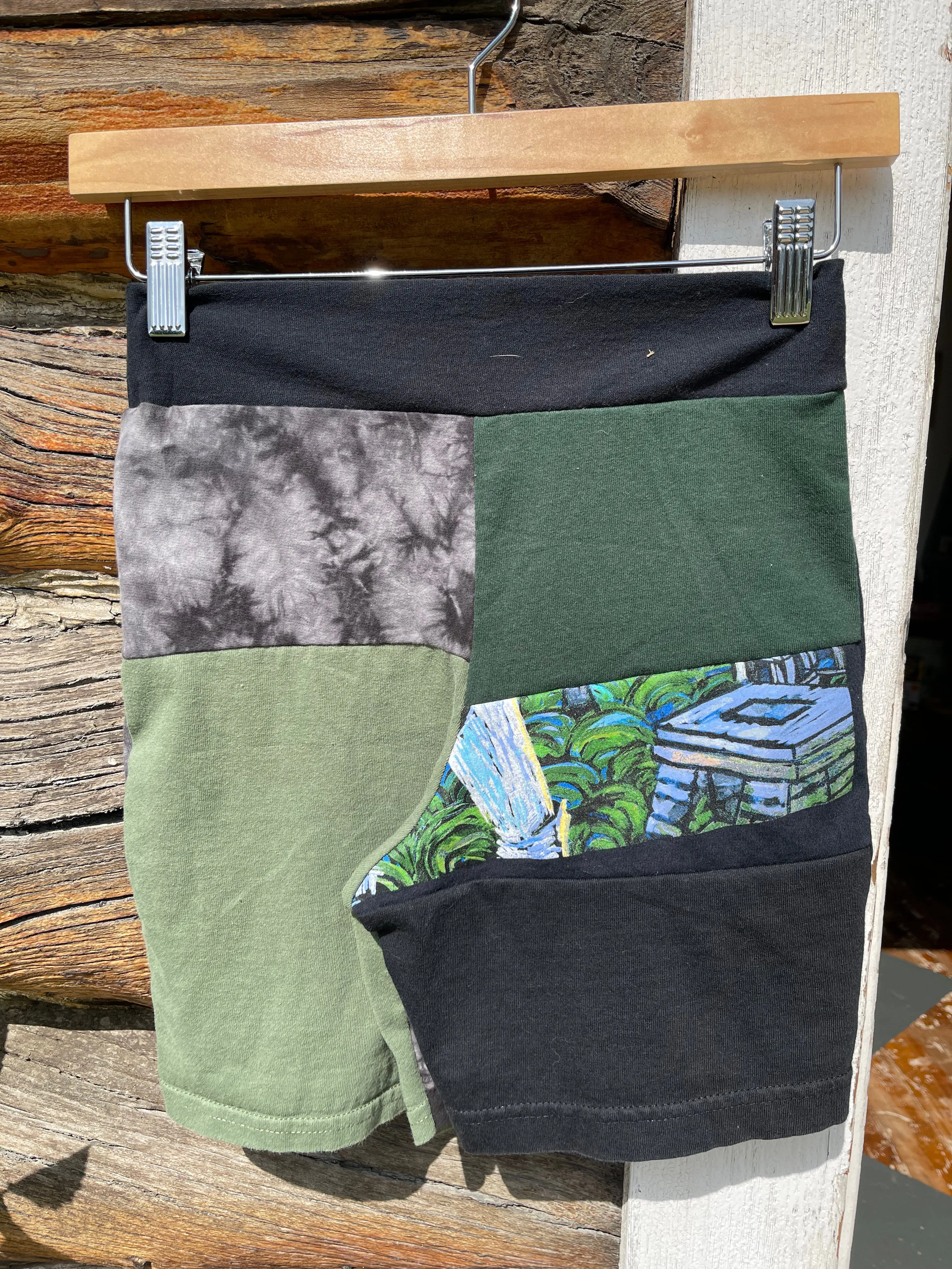 UPCYCLED TSHORTS - SMALL