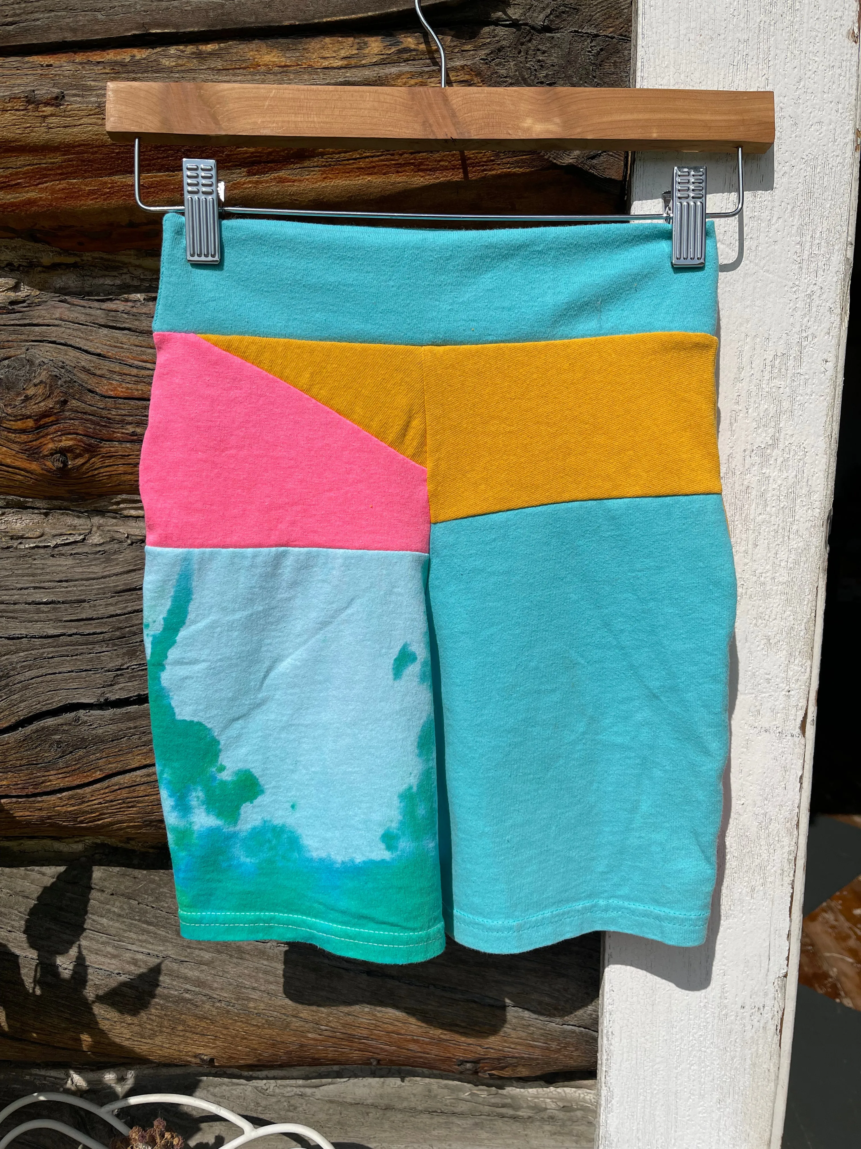 UPCYCLED TSHORTS - XSMALL